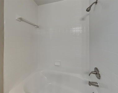 4718 Wild Bluebonnet Way - Photo Thumbnail 15