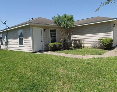 6906 Lost Timber Lane - Photo Thumbnail 1