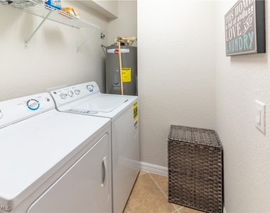 9521 Avellino Way - Photo Thumbnail 9