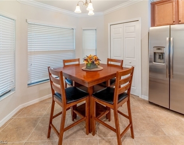 9521 Avellino Way - Photo Thumbnail 4
