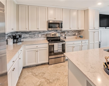 9572 Trevi Court - Photo Thumbnail 7
