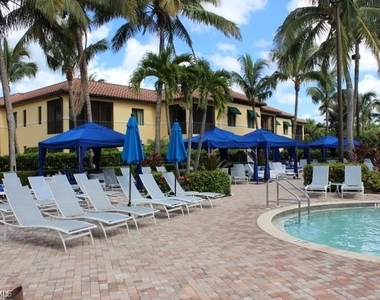 985 Sandpiper Street - Photo Thumbnail 2
