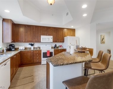 985 Sandpiper Street - Photo Thumbnail 13