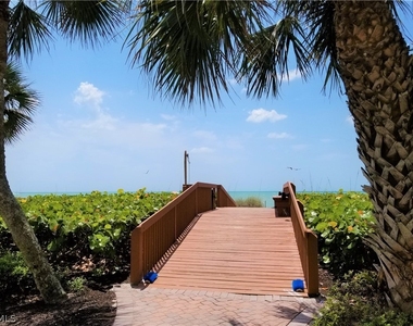 10475 Gulf Shore Drive - Photo Thumbnail 38