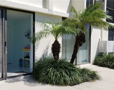 10475 Gulf Shore Drive - Photo Thumbnail 33