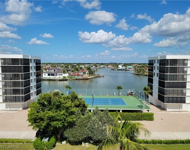 10475 Gulf Shore Drive - Photo Thumbnail 39