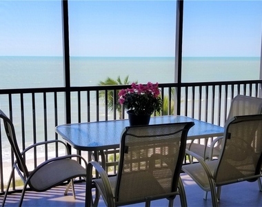 10475 Gulf Shore Drive - Photo Thumbnail 13