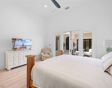 2749 Medallist Lane - Photo Thumbnail 18