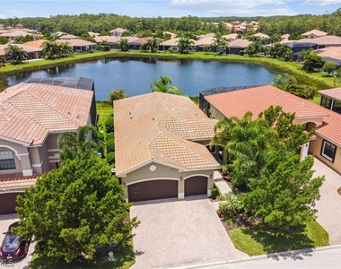 11541 Stonecreek Circle W - Photo Thumbnail 2