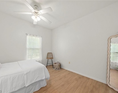 23500 Walden Center Drive - Photo Thumbnail 28
