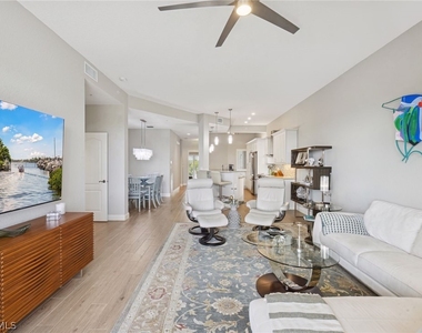 7687 Pebble Creek Circle - Photo Thumbnail 12
