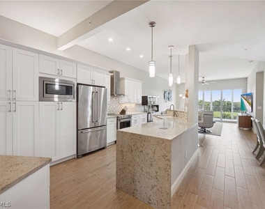 7687 Pebble Creek Circle - Photo Thumbnail 7