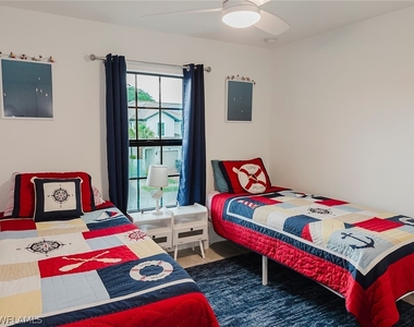 5690 Mayflower Way - Photo Thumbnail 22