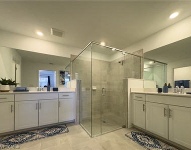 5704 Melbourne Court - Photo Thumbnail 18