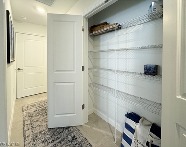 5704 Melbourne Court - Photo Thumbnail 32