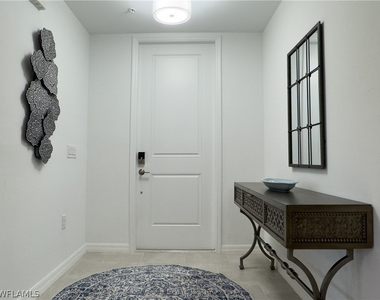 5704 Melbourne Court - Photo Thumbnail 2