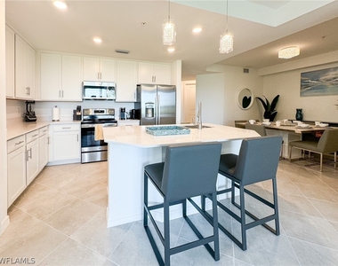 5807 Double Eagle Circle - Photo Thumbnail 11