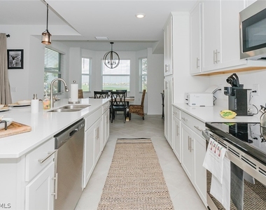 5807 Double Eagle Circle - Photo Thumbnail 20