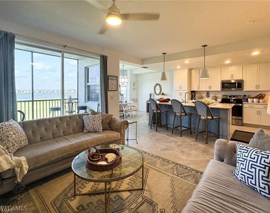 5651 Double Eagle Circle - Photo Thumbnail 5