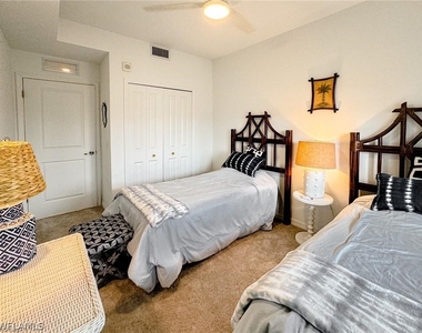 5651 Double Eagle Circle - Photo Thumbnail 18