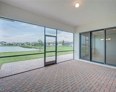 5114 Penella Avenue - Photo Thumbnail 39