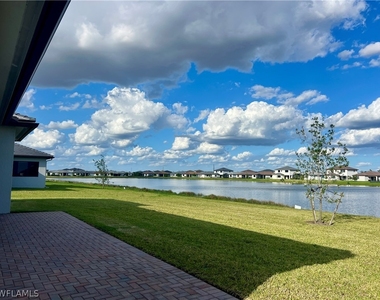5114 Penella Avenue - Photo Thumbnail 26