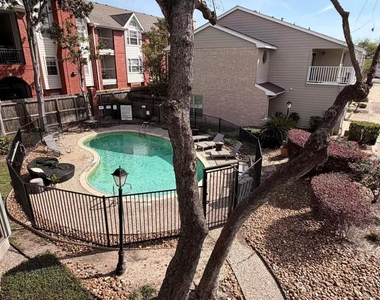 2220 Bering Drive - Photo Thumbnail 11