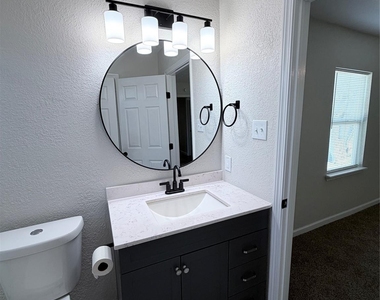 2915 Creston Drive - Photo Thumbnail 18