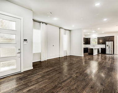 1309 Laird Street - Photo Thumbnail 2