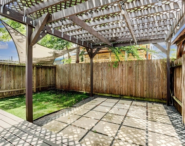 1309 Laird Street - Photo Thumbnail 21