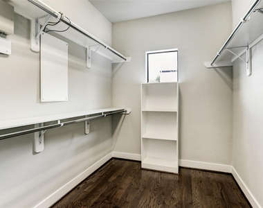 1309 Laird Street - Photo Thumbnail 13