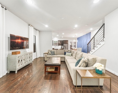 1309 Laird Street - Photo Thumbnail 1