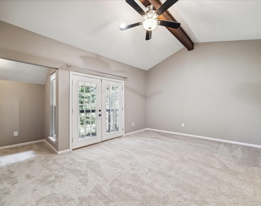11711 Memorial Drive - Photo Thumbnail 6