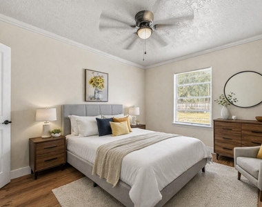 10042 Lazy Oaks Street - Photo Thumbnail 24