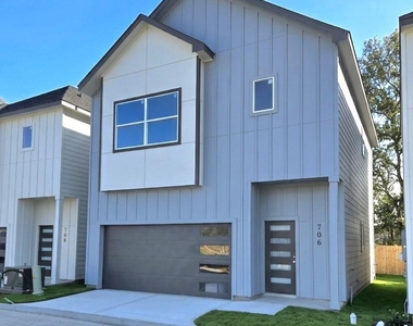 706 Savonna - Photo Thumbnail 25