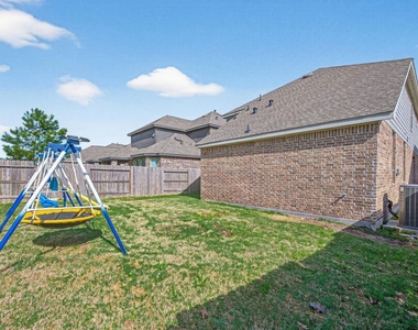 12154 Texas Trumpet - Photo Thumbnail 23