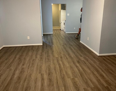 2800 Jeanetta Street - Photo Thumbnail 25
