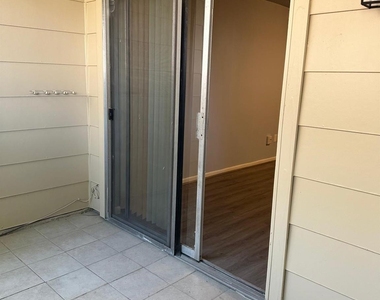 2800 Jeanetta Street - Photo Thumbnail 33