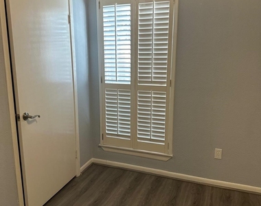 2800 Jeanetta Street - Photo Thumbnail 11
