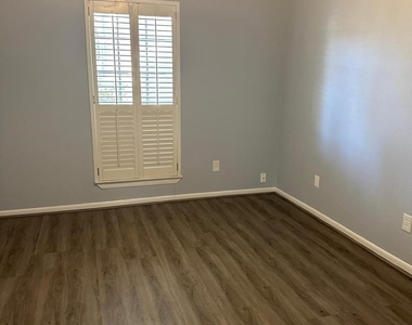 2800 Jeanetta Street - Photo Thumbnail 24
