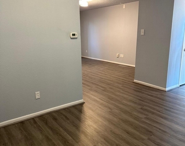 2800 Jeanetta Street - Photo Thumbnail 16