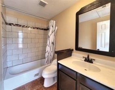 1580 Scroggins - Photo Thumbnail 1