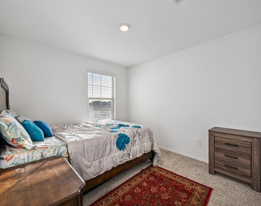 5102 Hedgerose Lane - Photo Thumbnail 22