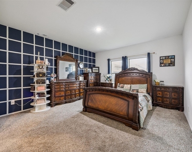 5102 Hedgerose Lane - Photo Thumbnail 13