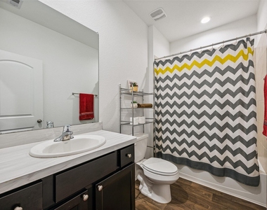 5102 Hedgerose Lane - Photo Thumbnail 18
