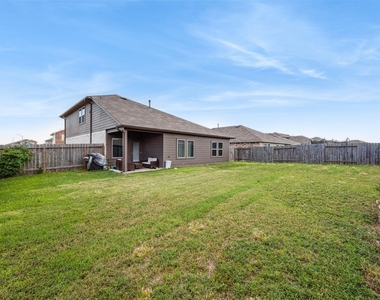 5102 Hedgerose Lane - Photo Thumbnail 25