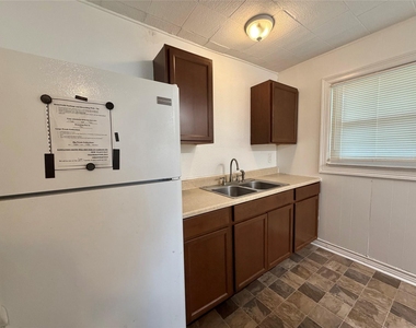 234 Jasmine Street - Photo Thumbnail 5