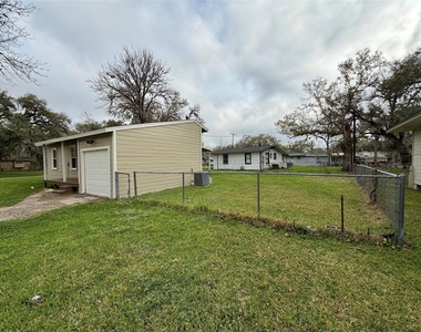 234 Jasmine Street - Photo Thumbnail 2