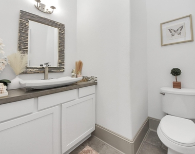 1911 Sapphire Pines Lane - Photo Thumbnail 34