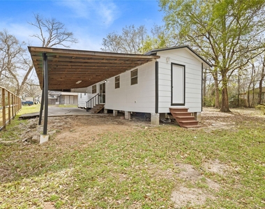 804 Avenue I - Photo Thumbnail 26